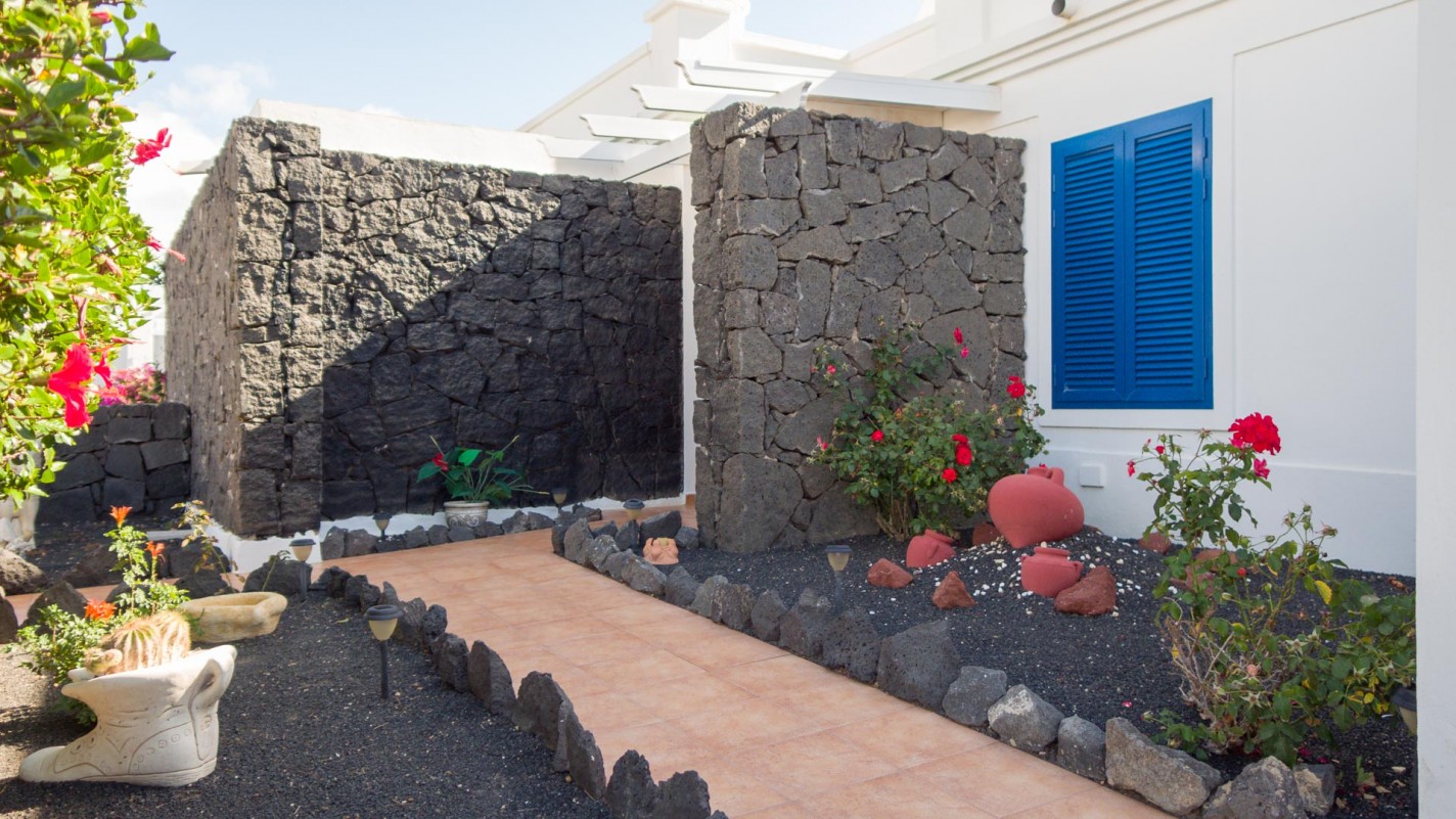- Playa Blanca - Roper Properties