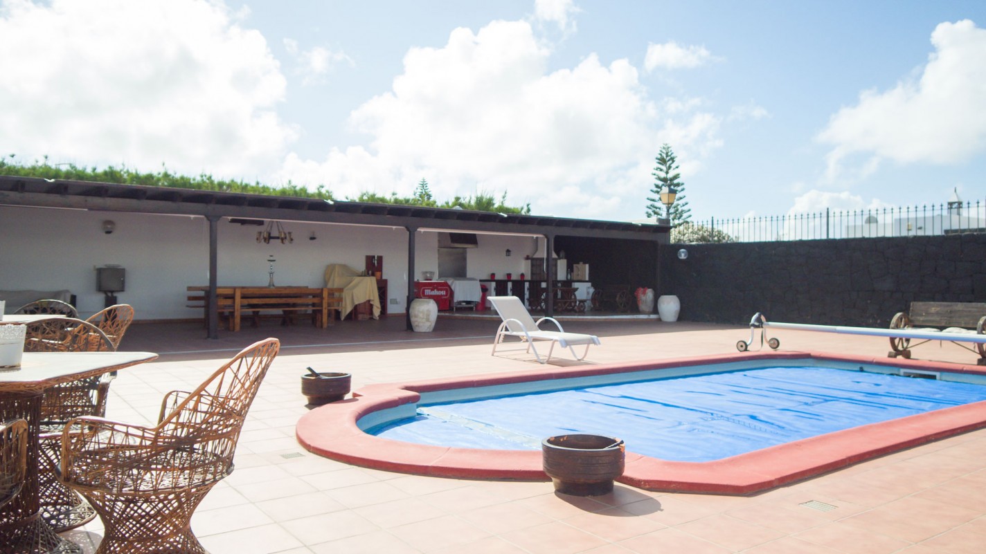 - Playa Blanca - Roper Properties