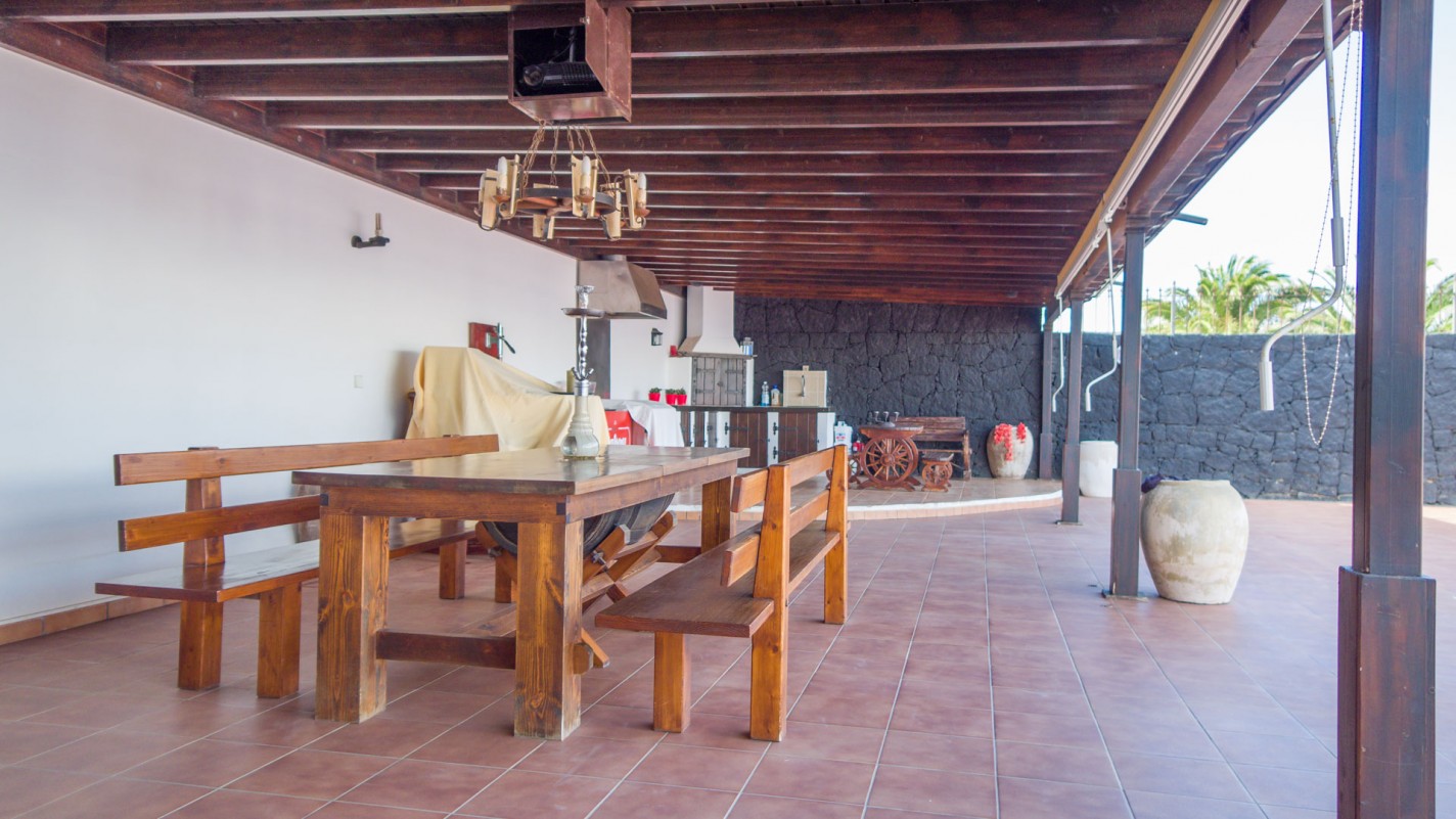 - Playa Blanca - Roper Properties