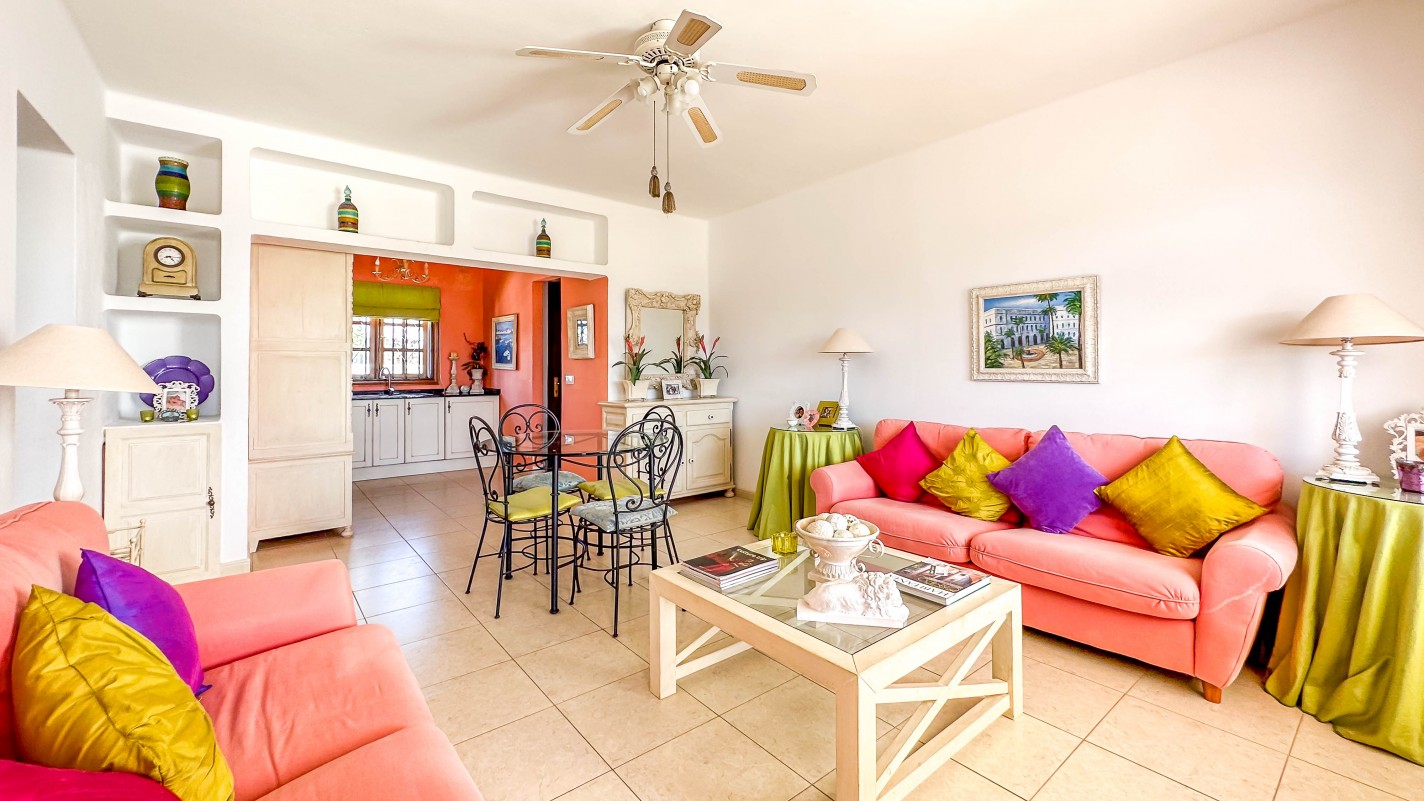 Oasis San Antonio - Puerto Del Carmen - Roper Properties