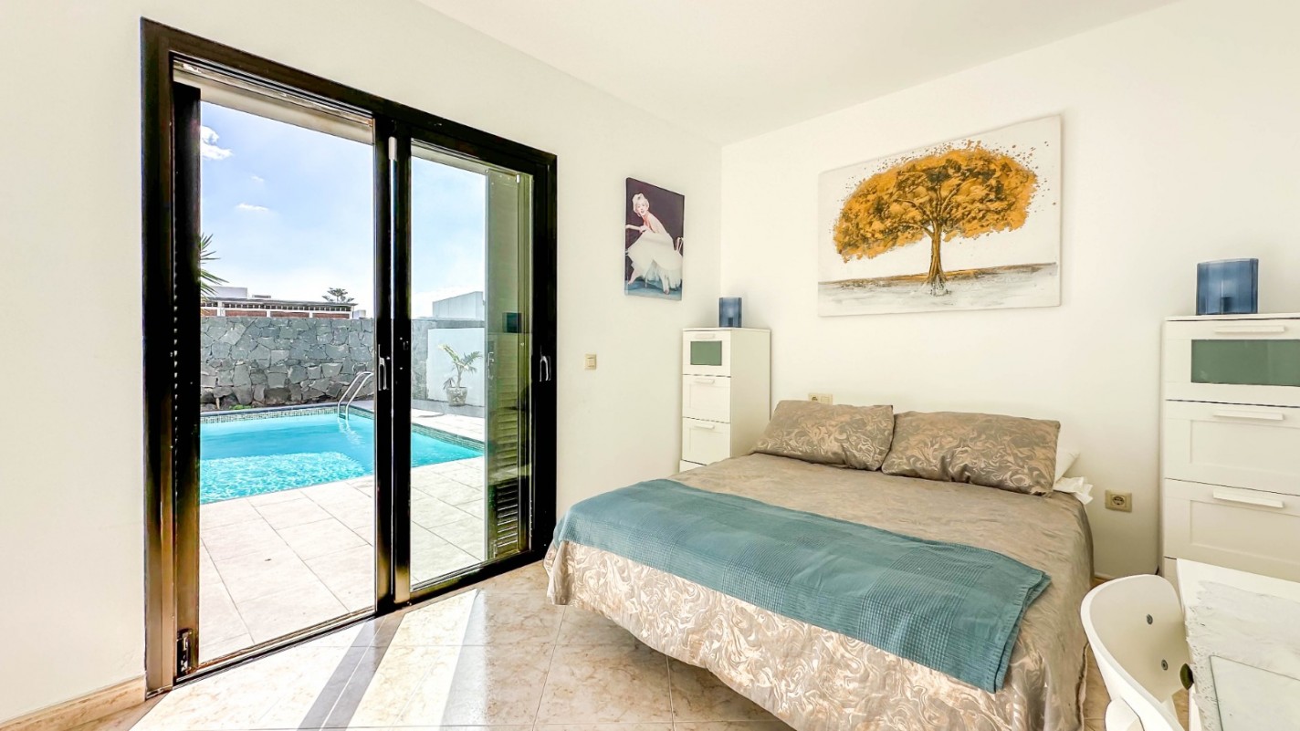 - Playa Blanca - Roper Properties