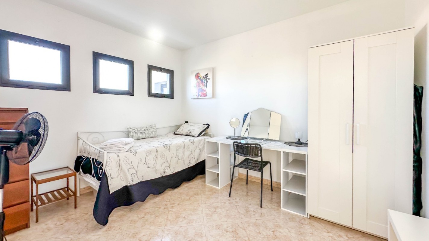 - Playa Blanca - Roper Properties