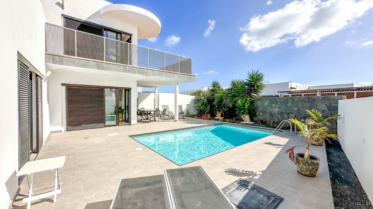 - Playa Blanca - Roper Properties