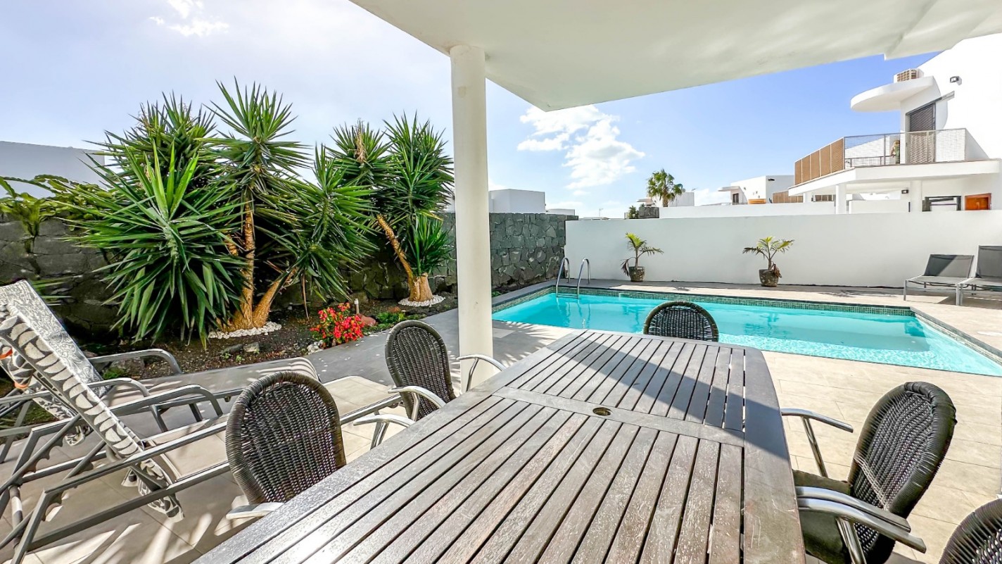 - Playa Blanca - Roper Properties