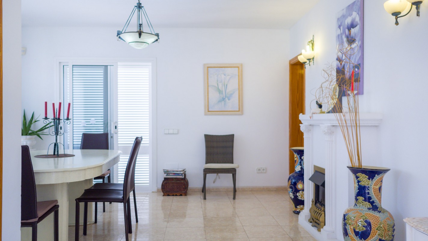 - Puerto Calero - Roper Properties