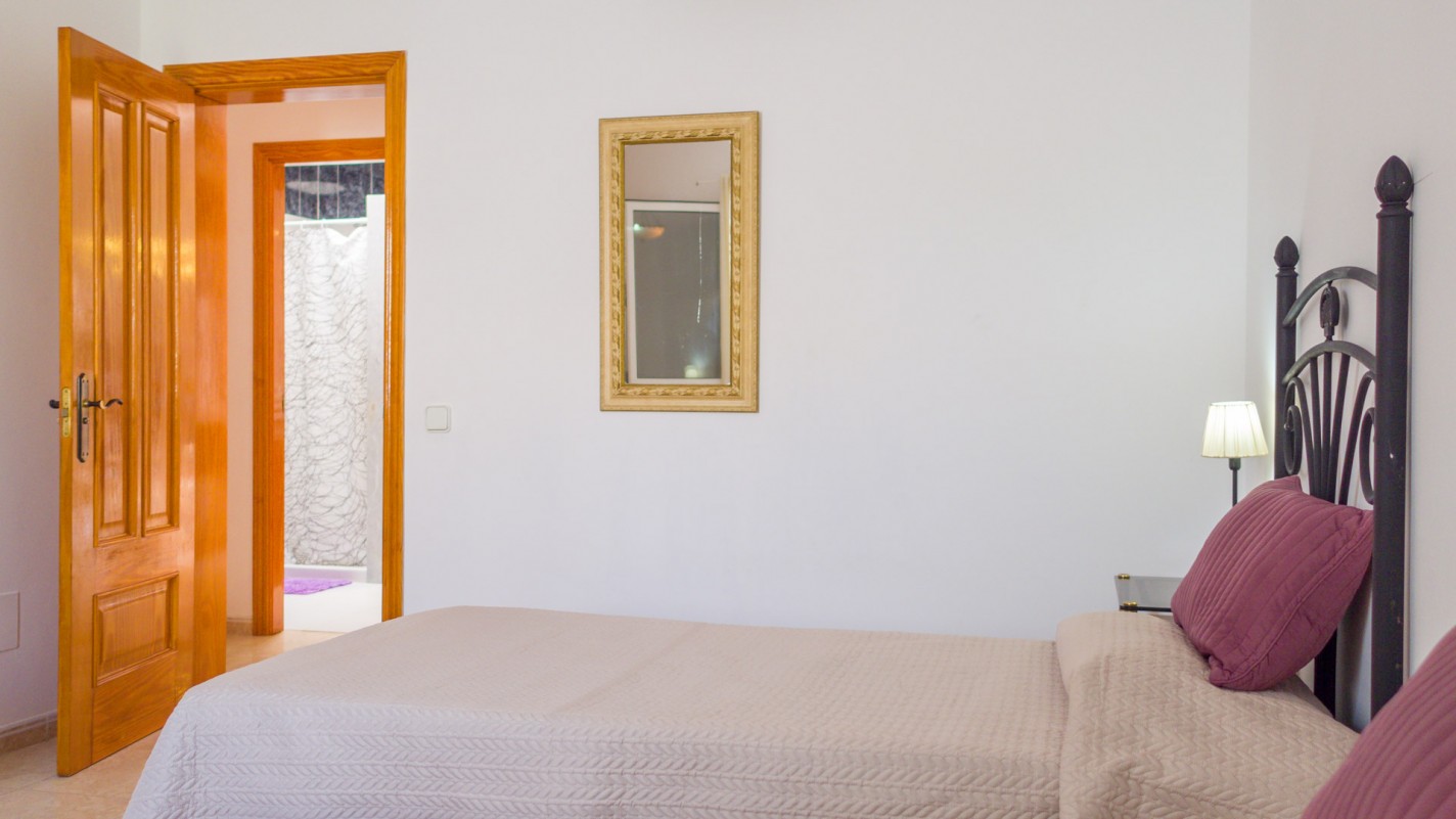 - Puerto Calero - Roper Properties