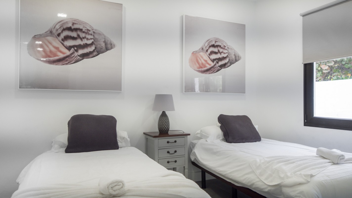 Urb. Las Margaritas - Playa Blanca - Roper Properties