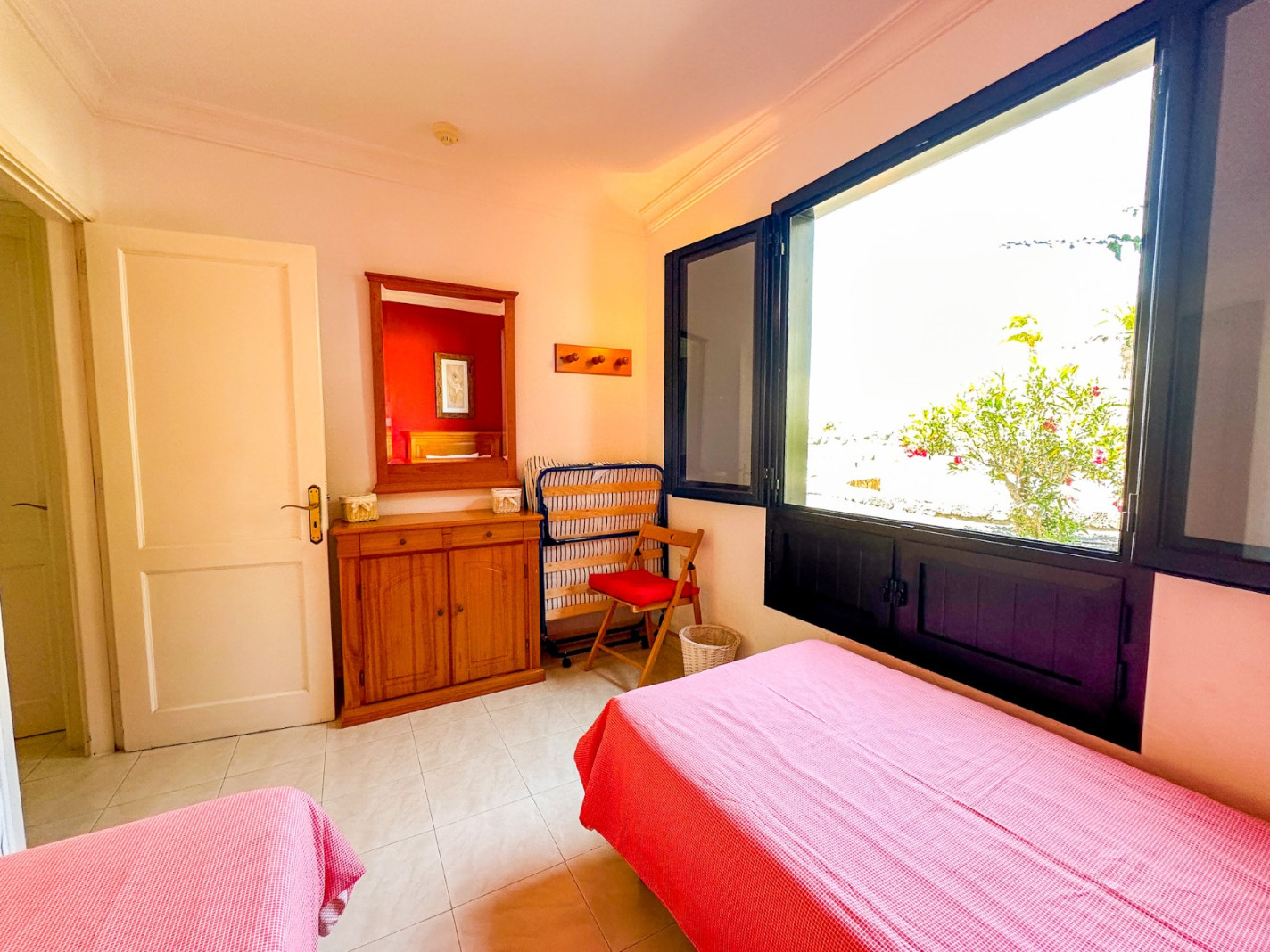 Caleton Blanco - Puerto Del Carmen - Roper Properties