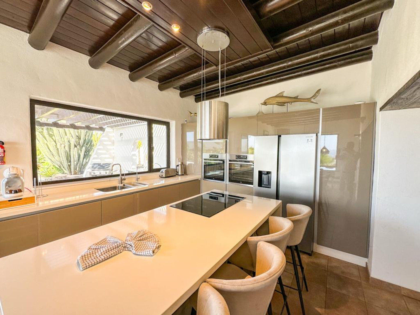 - Puerto Del Carmen - Roper Properties