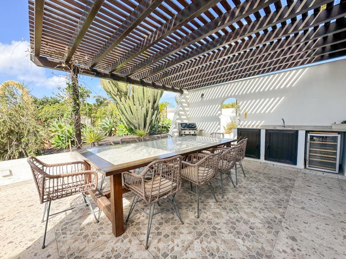 - Puerto Del Carmen - Roper Properties