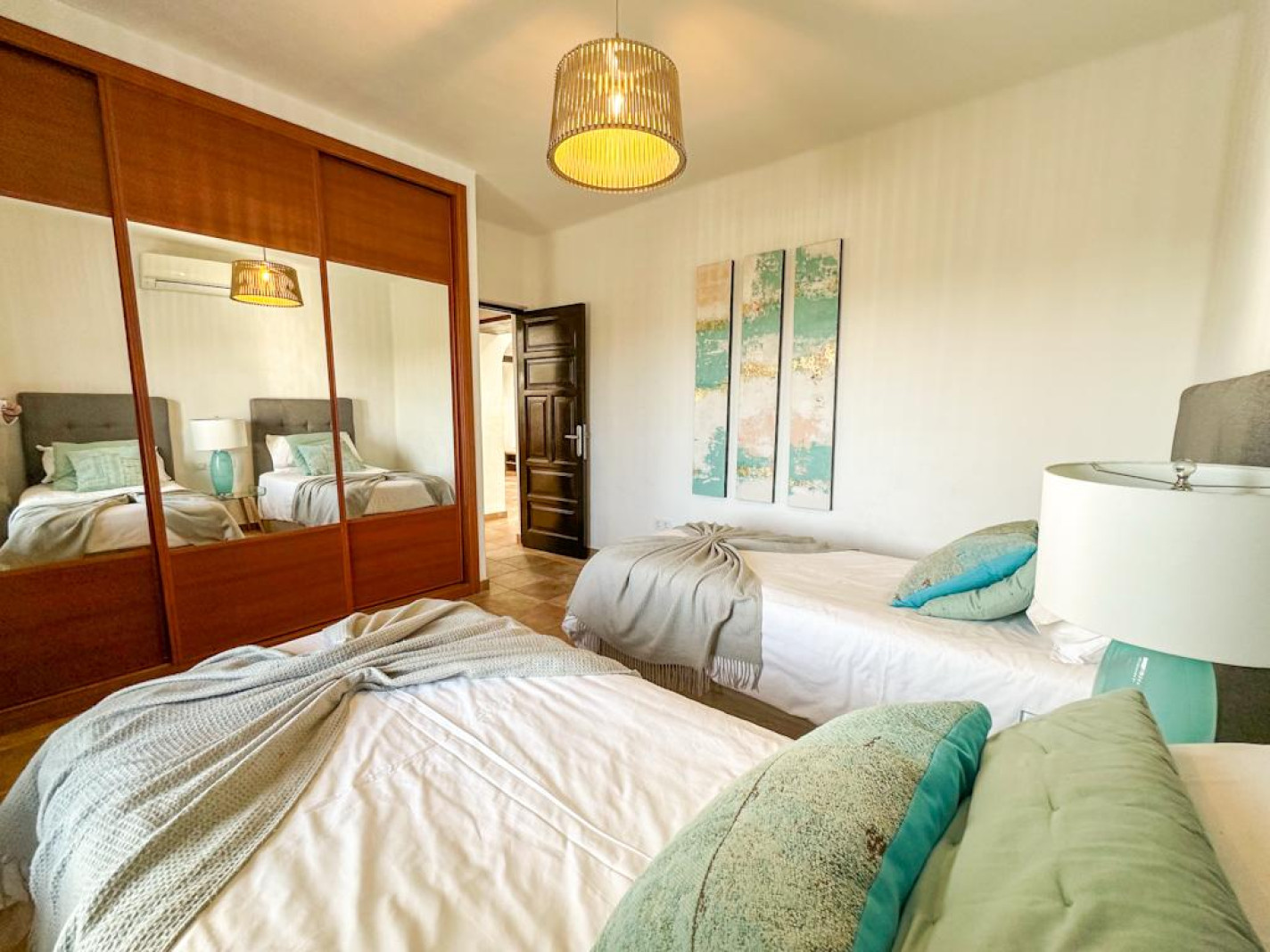 - Puerto Del Carmen - Roper Properties