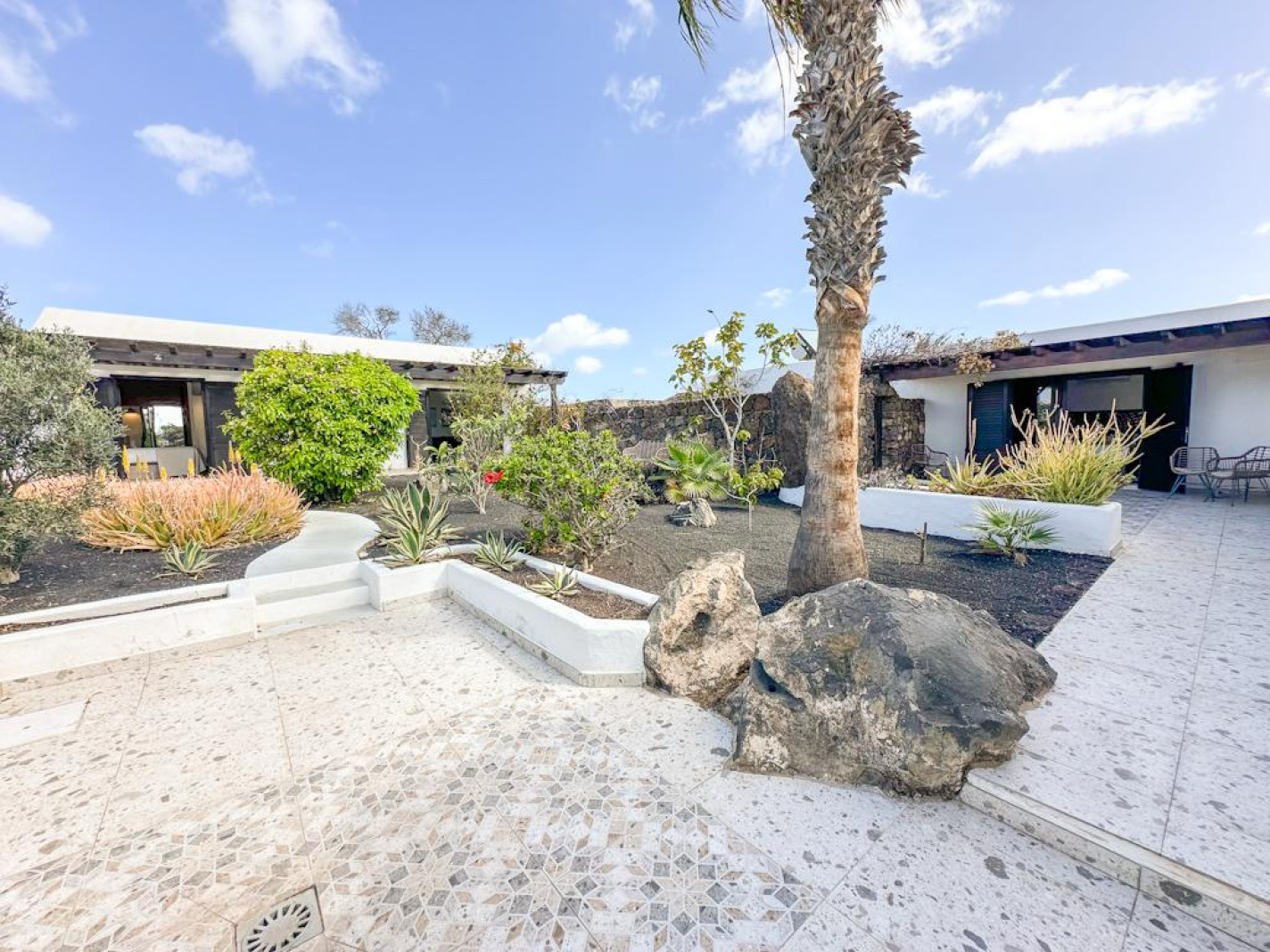 - Puerto Del Carmen - Roper Properties