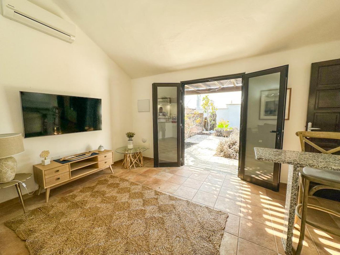 - Puerto Del Carmen - Roper Properties
