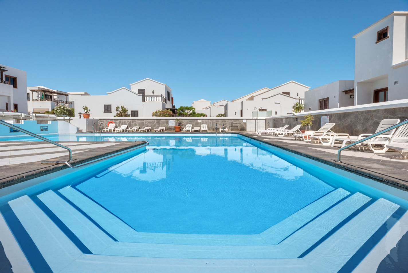 - Playa Honda - Roper Properties