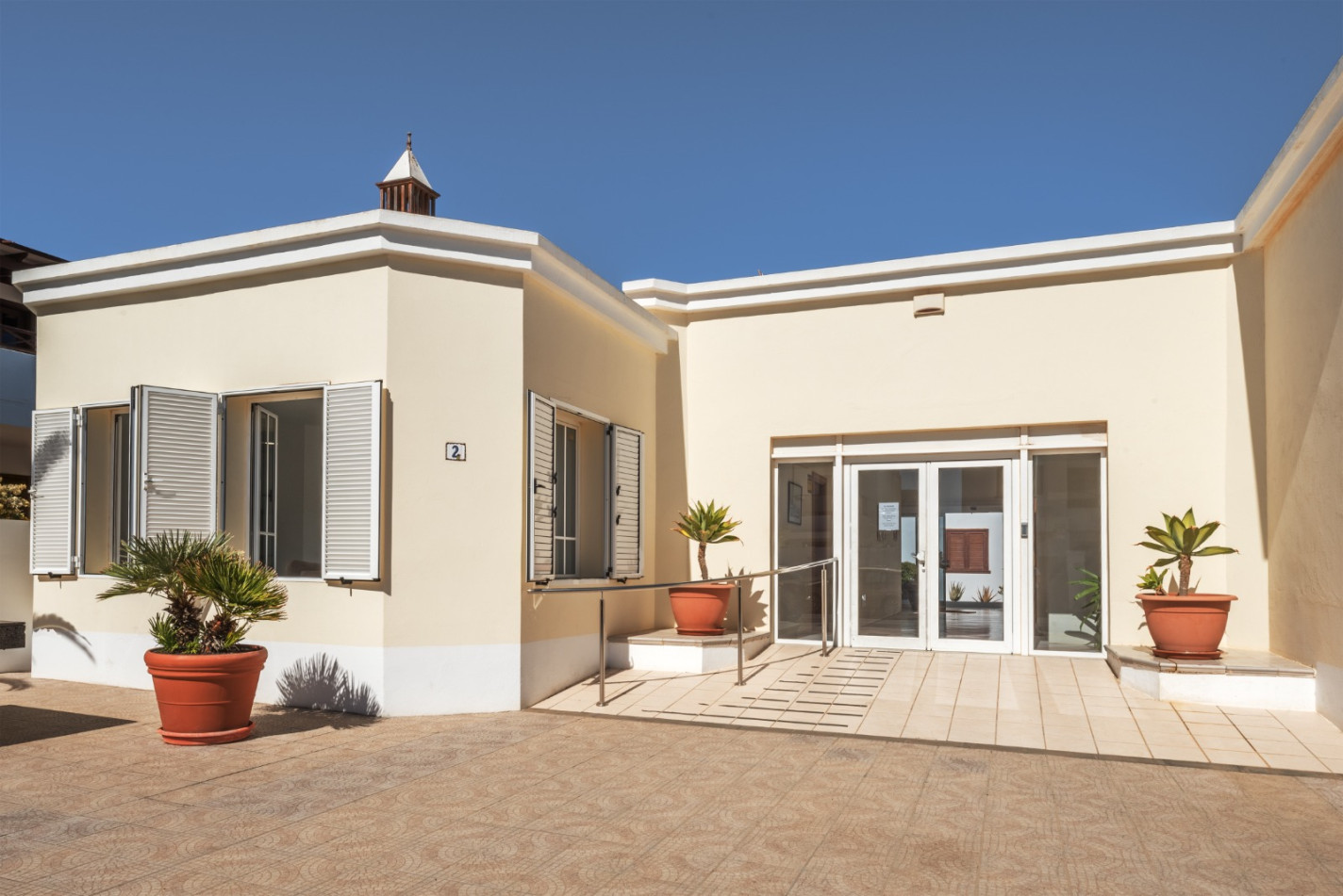 - Playa Honda - Roper Properties