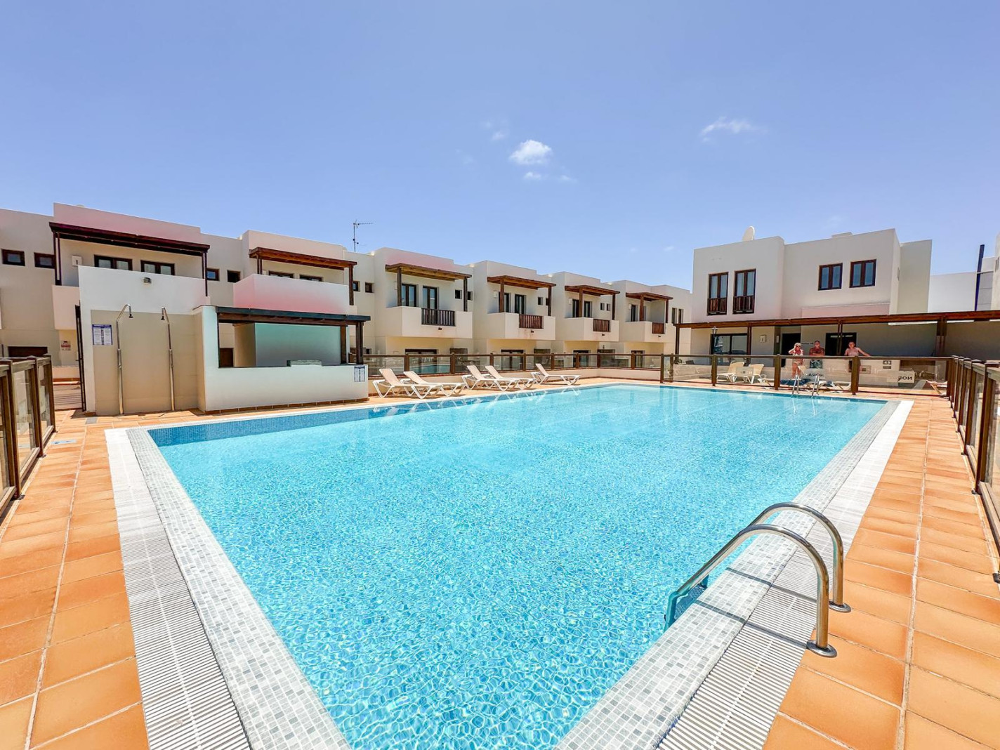 Noray - Puerto Calero - Roper Properties