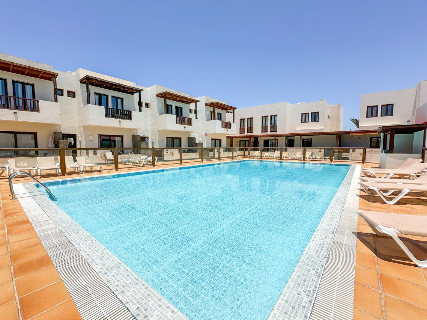 Noray - Puerto Calero - Roper Properties