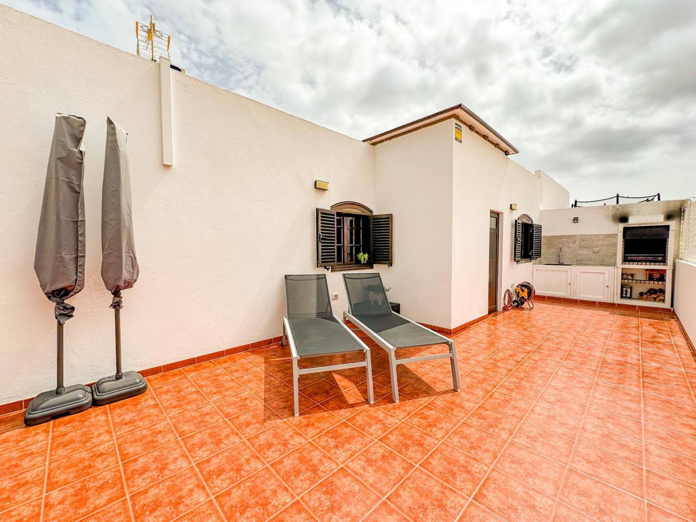 - Playa Honda - Roper Properties