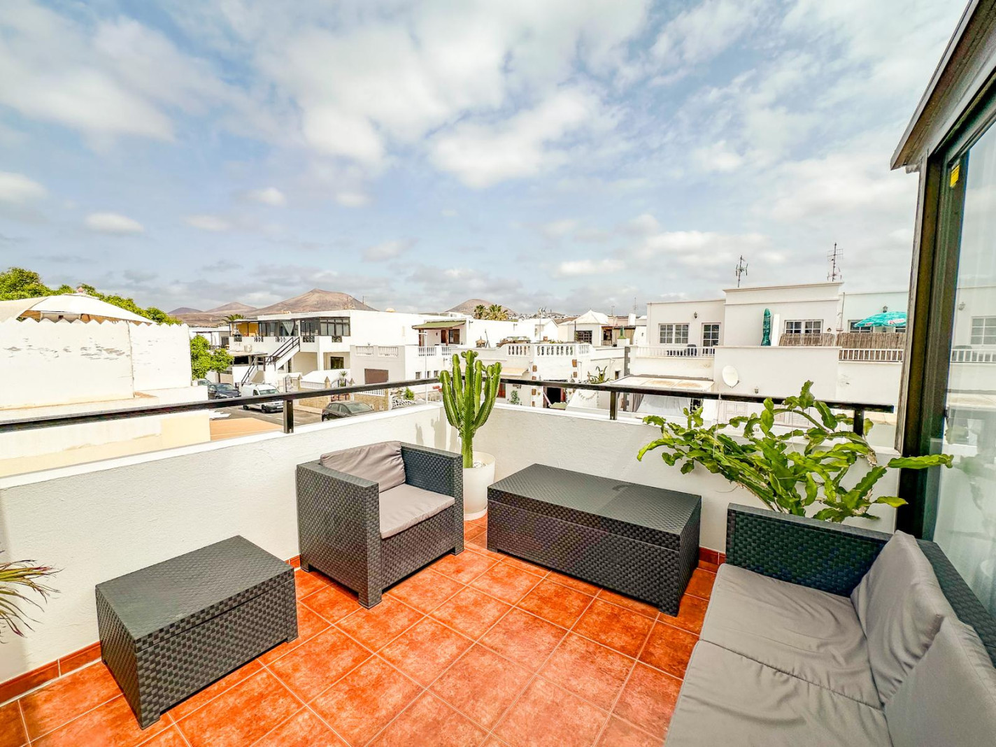 - Playa Honda - Roper Properties