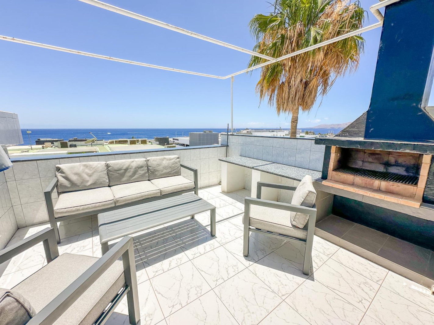 Colony Club - Puerto Del Carmen - Roper Properties