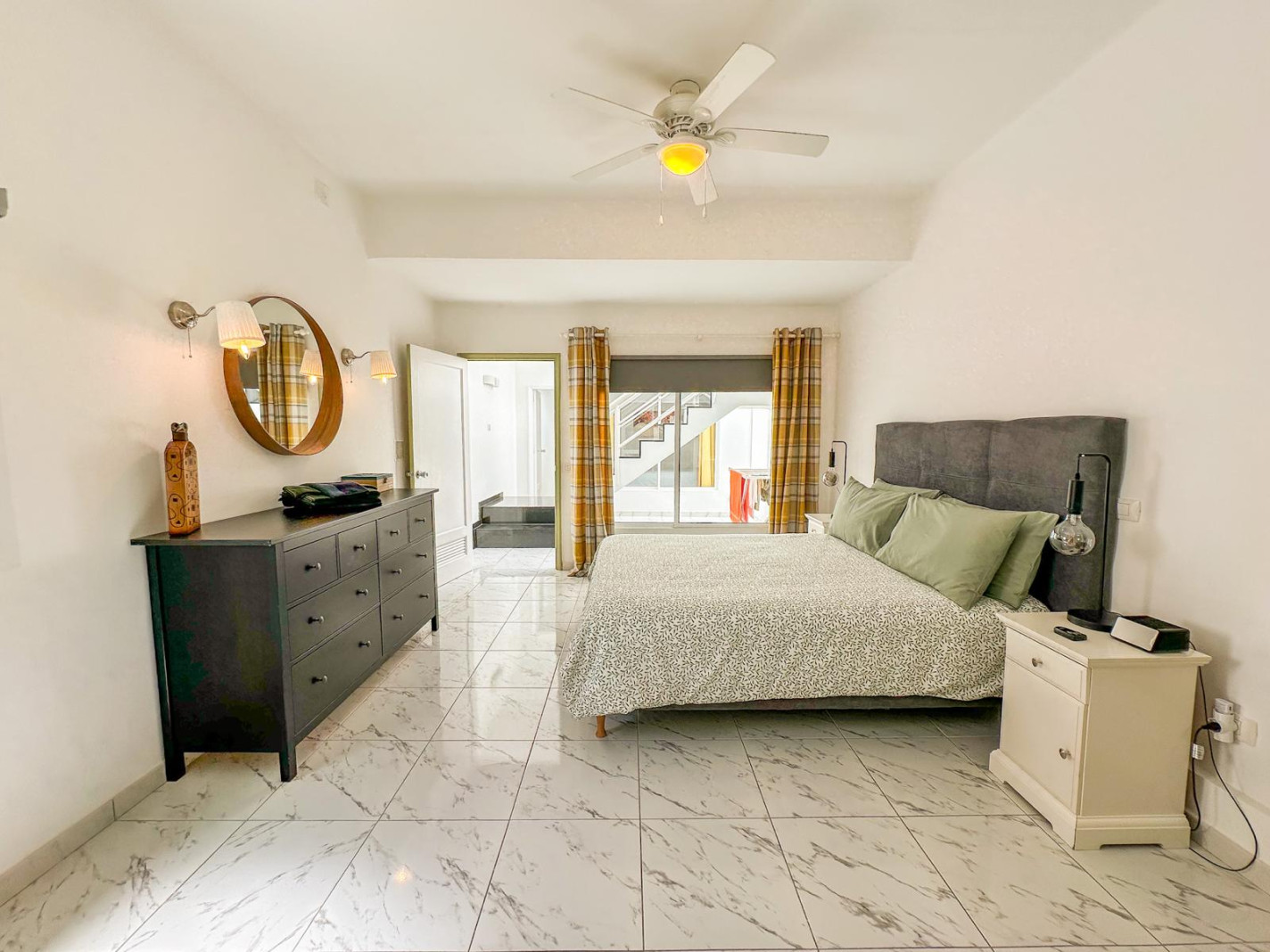Colony Club - Puerto Del Carmen - Roper Properties