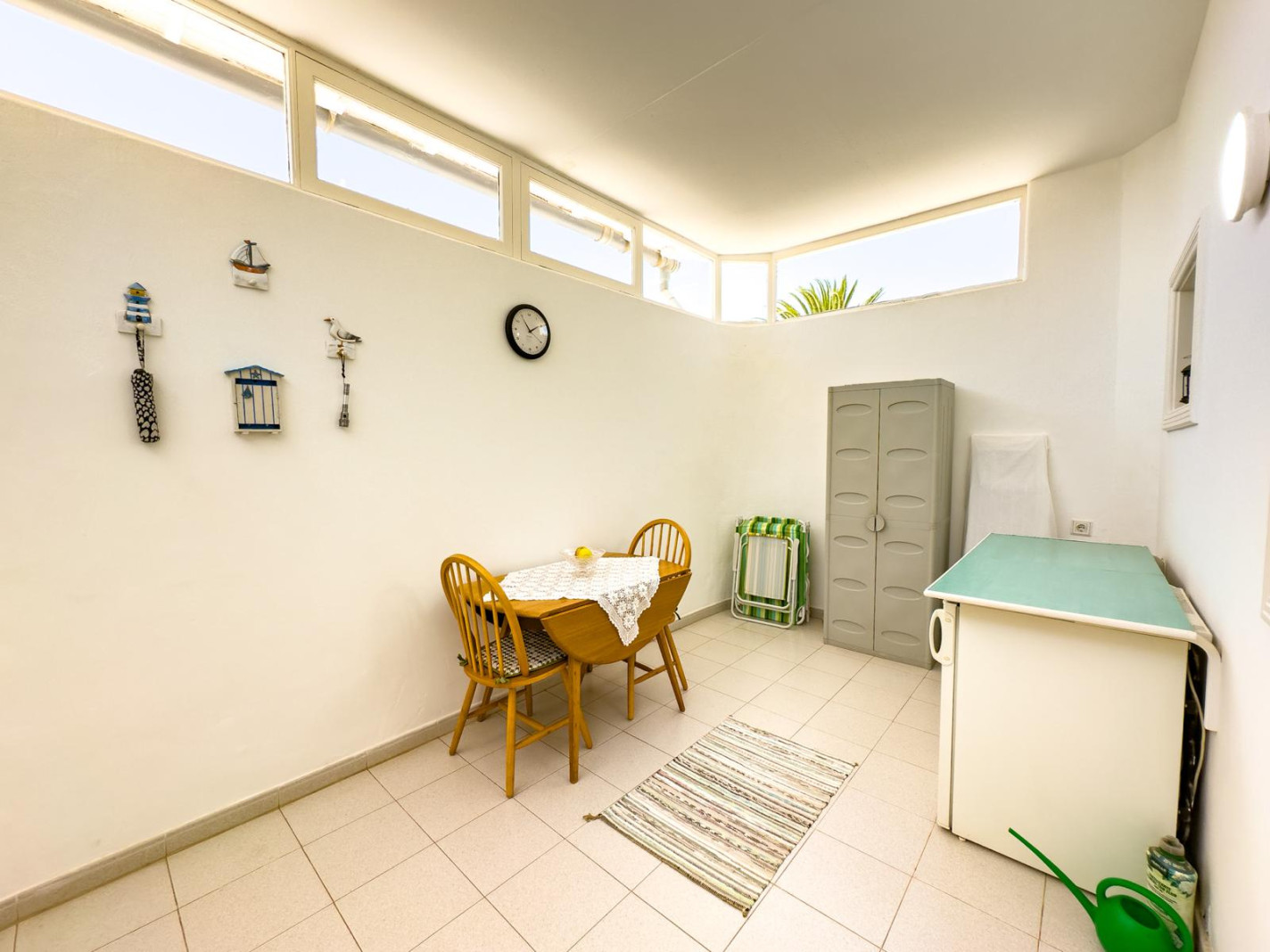 - Tias - Roper Properties