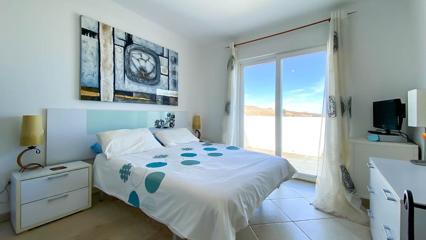 - Tias - Roper Properties