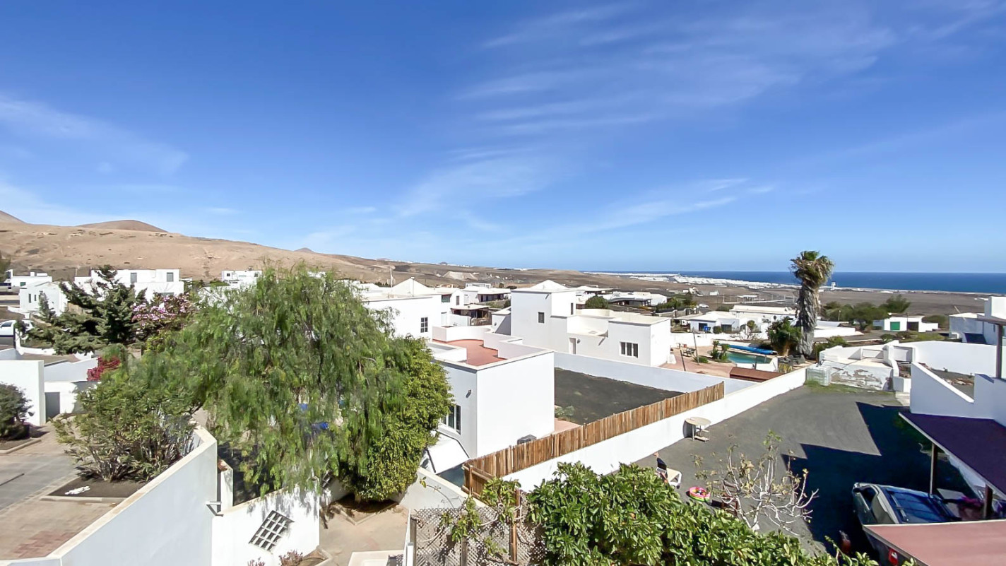 - Tias - Roper Properties