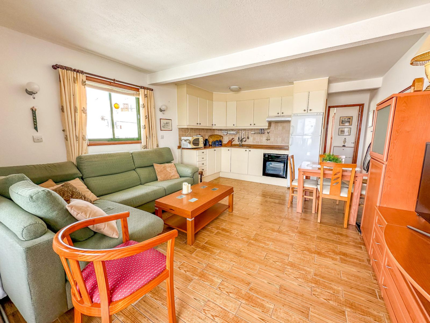 Los Marinos - Puerto Del Carmen - Roper Properties