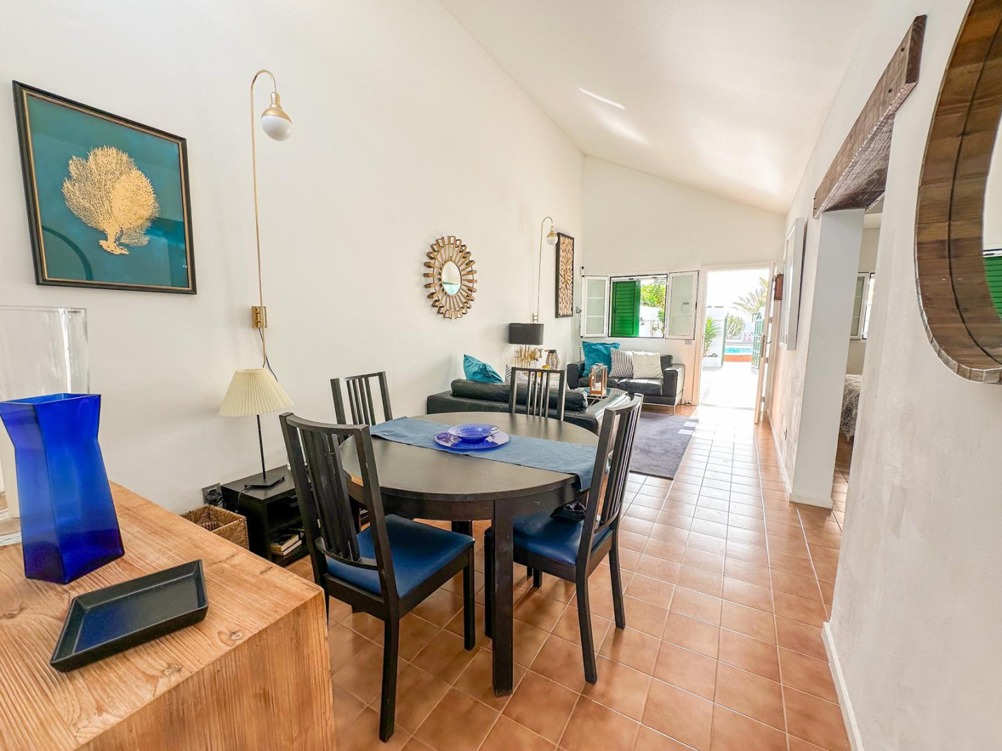Palmeras Beach - Puerto Del Carmen - Roper Properties