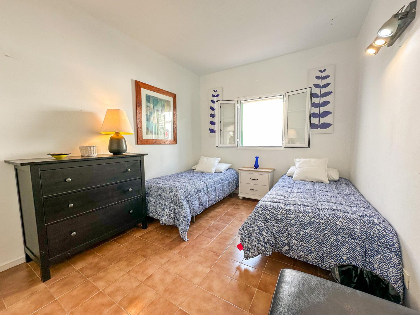 Palmeras Beach - Puerto Del Carmen - Roper Properties