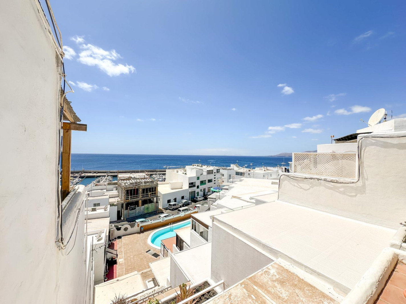 La Corona II - Puerto Del Carmen - Roper Properties