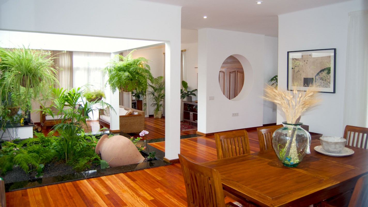 - Costa Teguise - Roper Properties