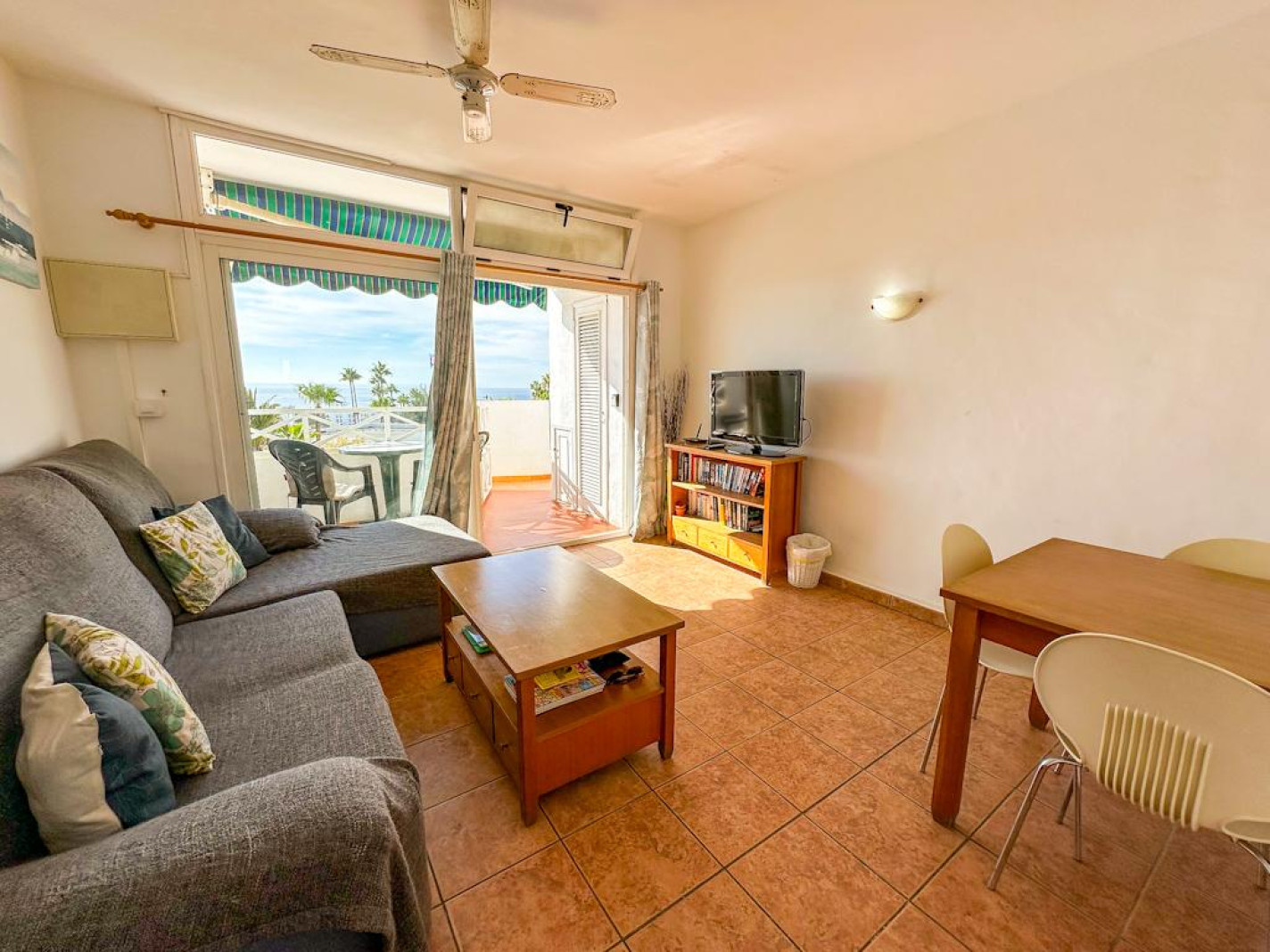 Las Vistas - Puerto Del Carmen - Roper Properties