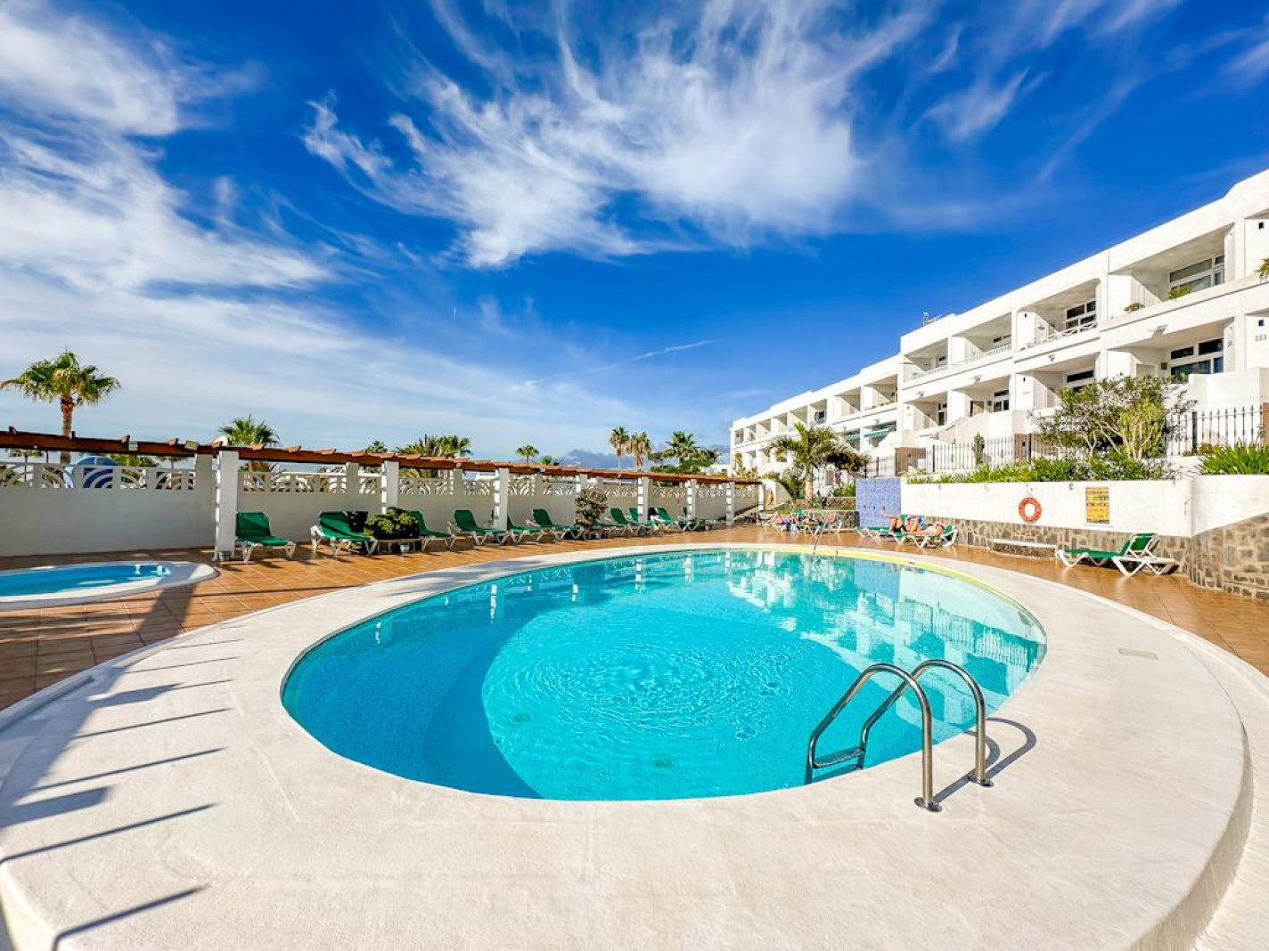 Las Vistas - Puerto Del Carmen - Roper Properties