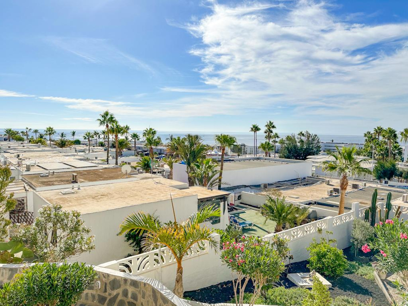Las Vistas - Puerto Del Carmen - Roper Properties