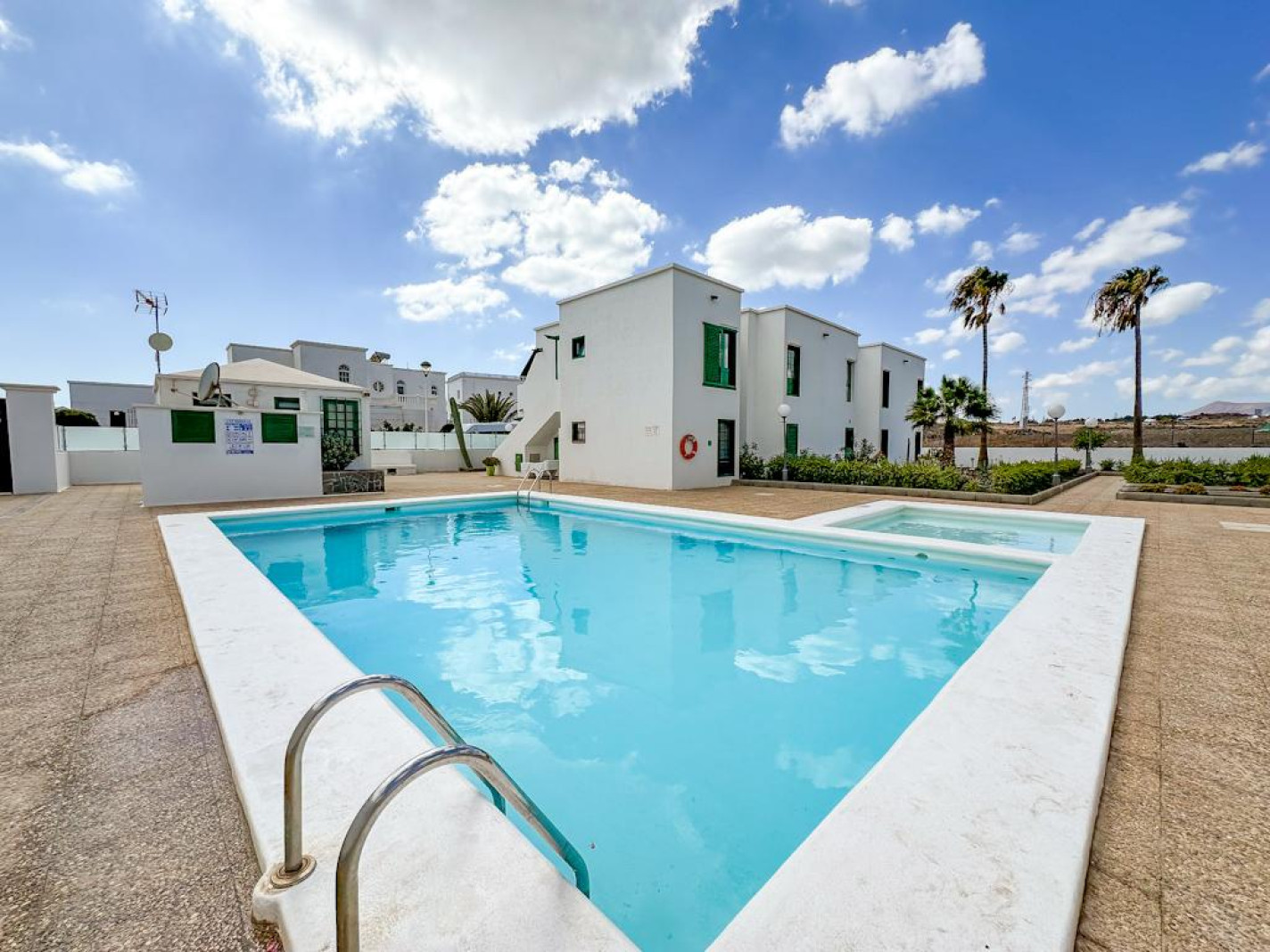 Las Mimosas - Puerto Del Carmen - Roper Properties
