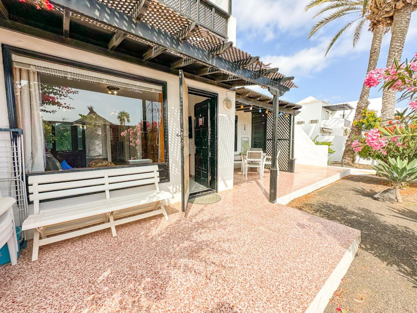 Oasis San Antonio - Puerto Del Carmen - Roper Properties