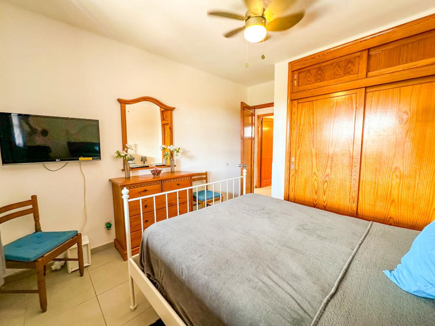 Oasis San Antonio - Puerto Del Carmen - Roper Properties