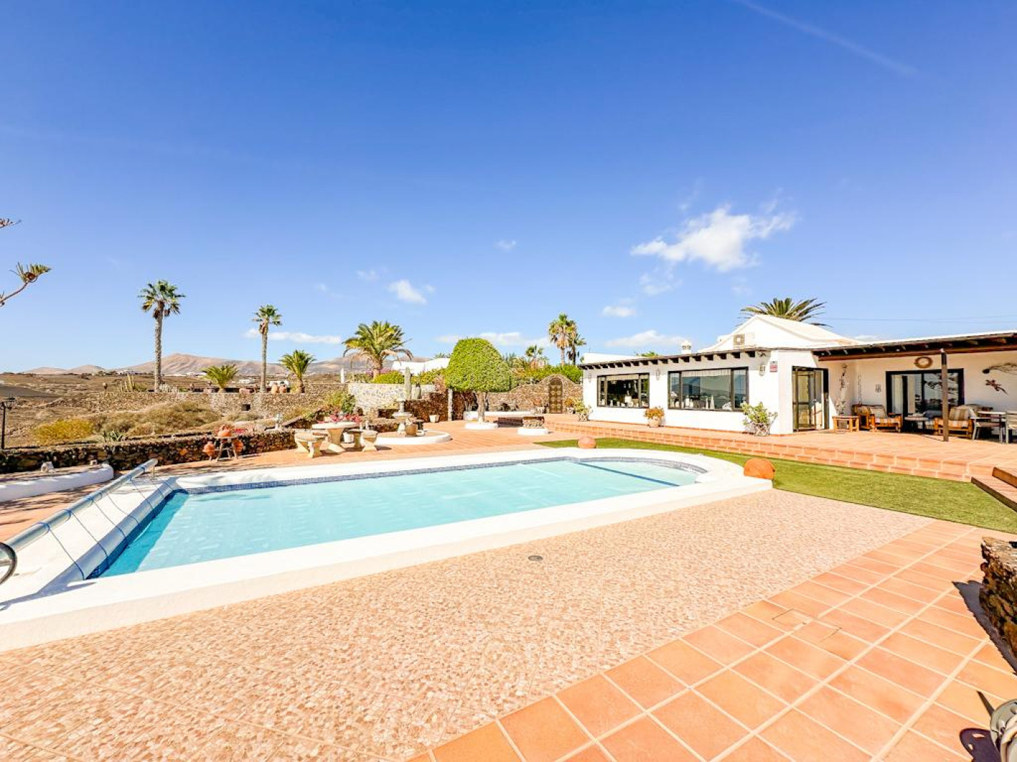  - Puerto Del Carmen - Roper Properties