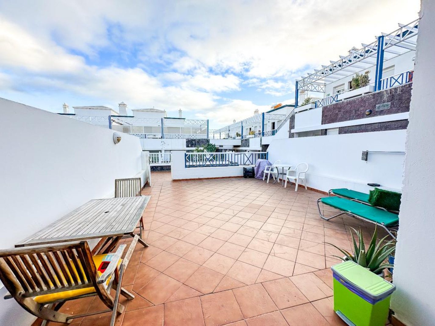 Las Olas - Matagorda - Roper Properties