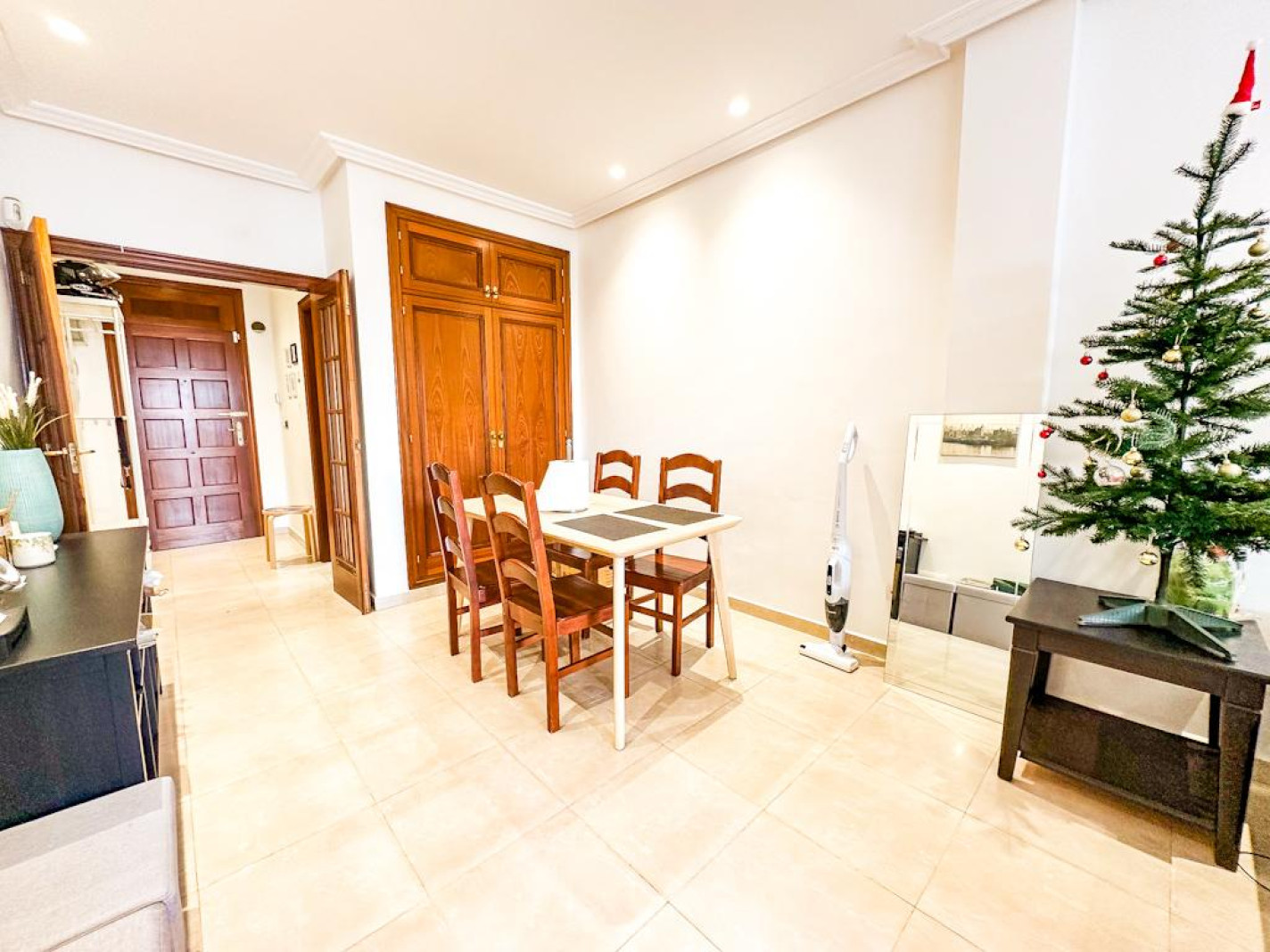 Las Olas - Matagorda - Roper Properties