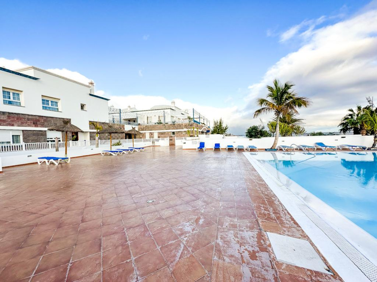 Las Olas - Matagorda - Roper Properties