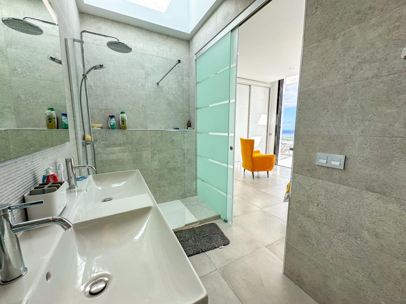  - Tias - Roper Properties