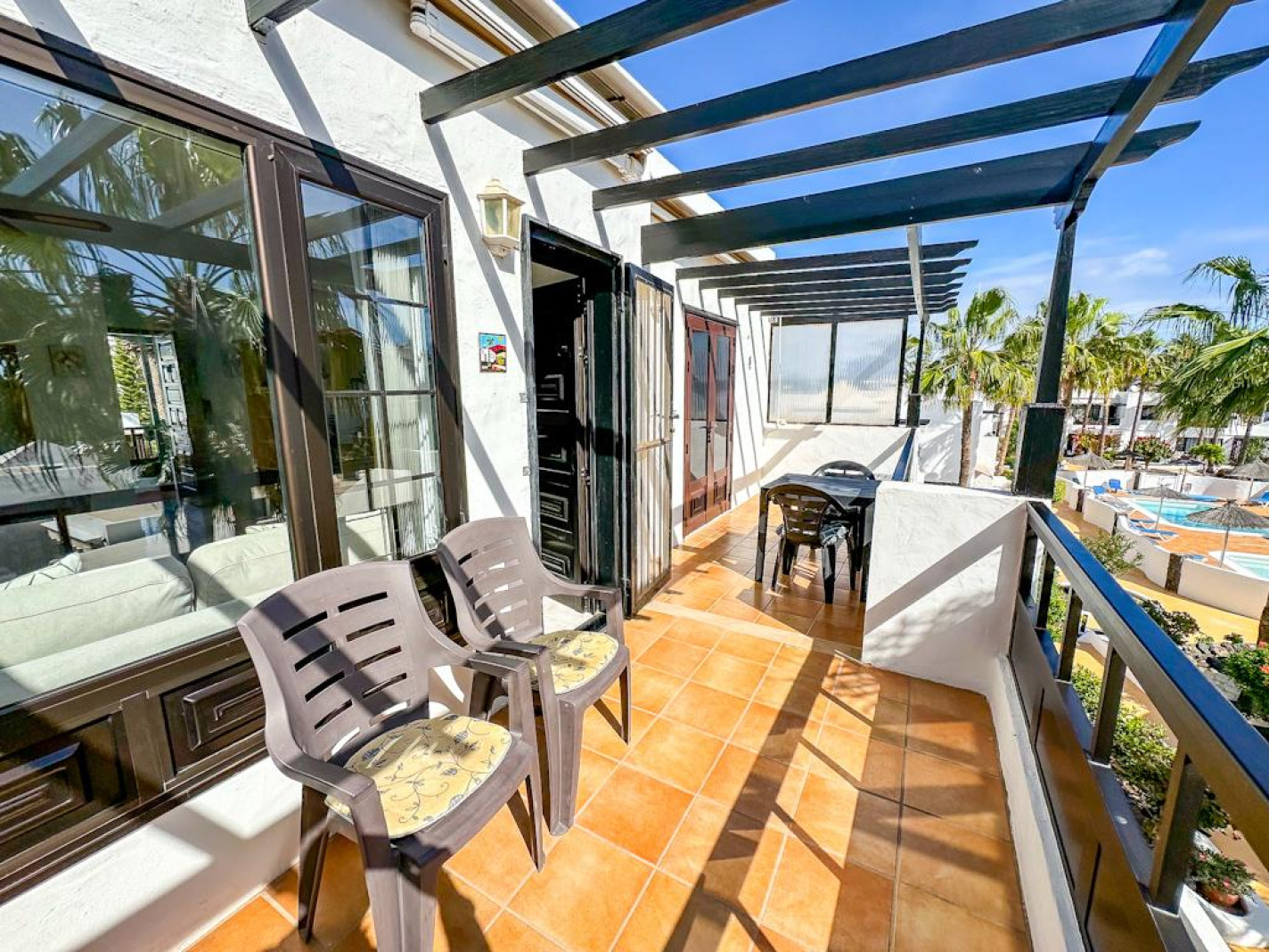 Oasis San Antonio - Puerto Del Carmen - Roper Properties