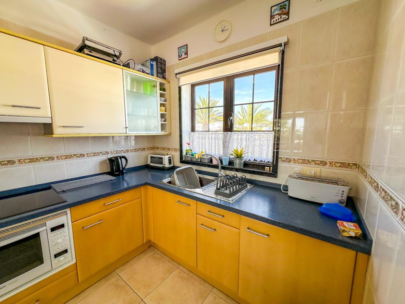 Oasis San Antonio - Puerto Del Carmen - Roper Properties