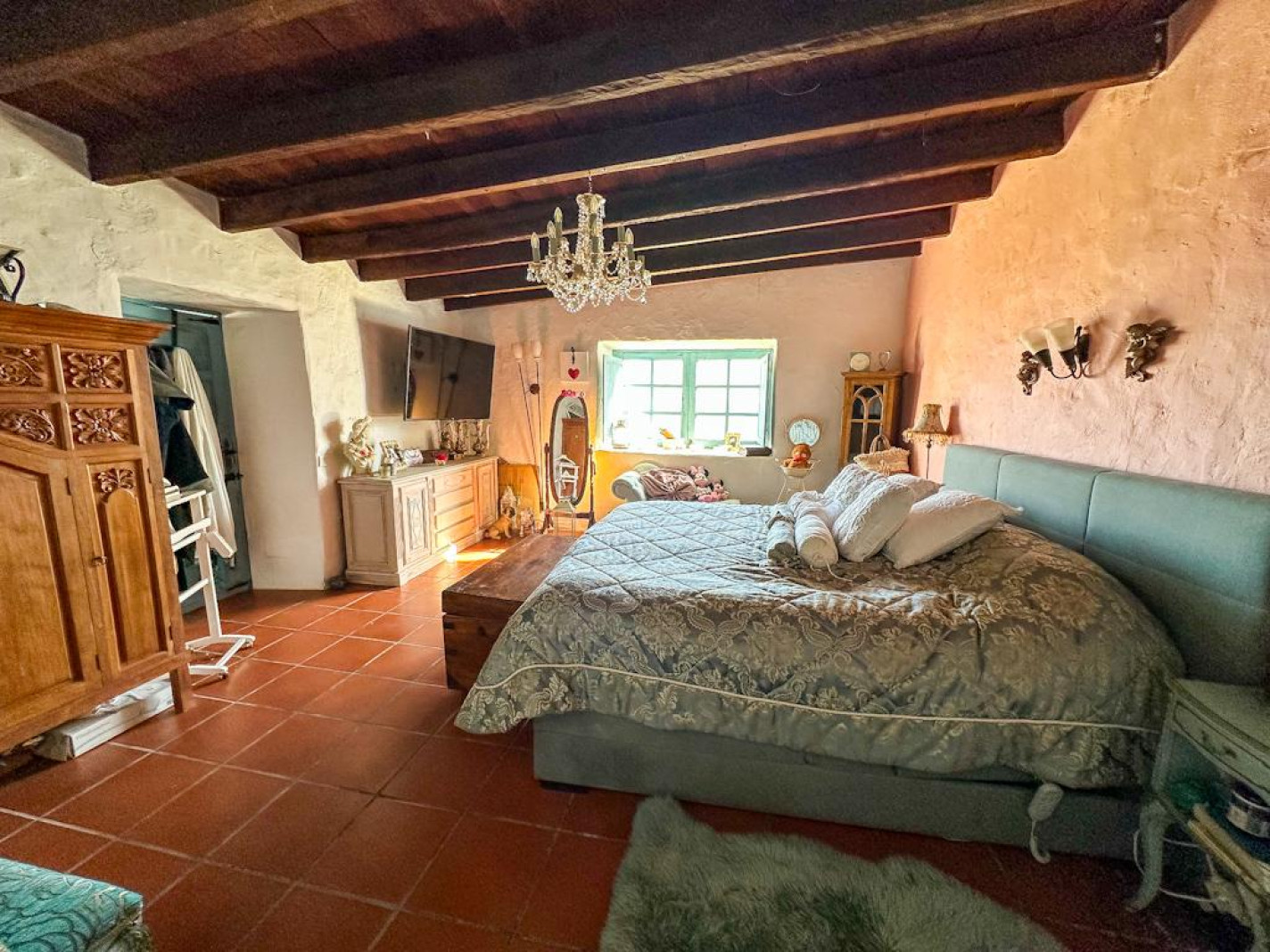  - Tias - Roper Properties