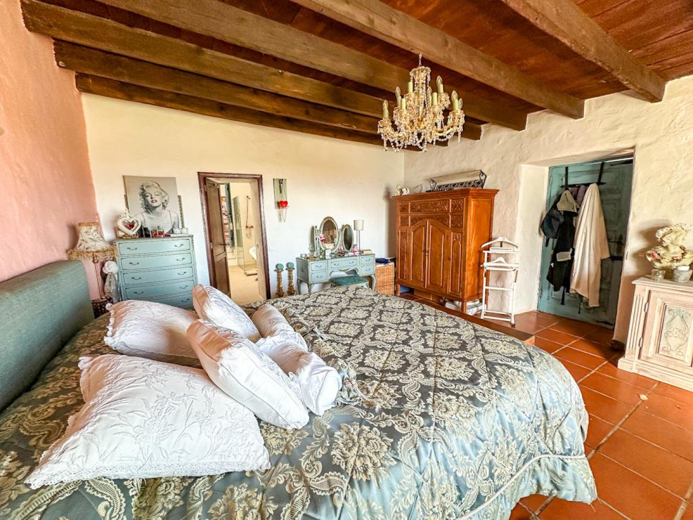  - Tias - Roper Properties