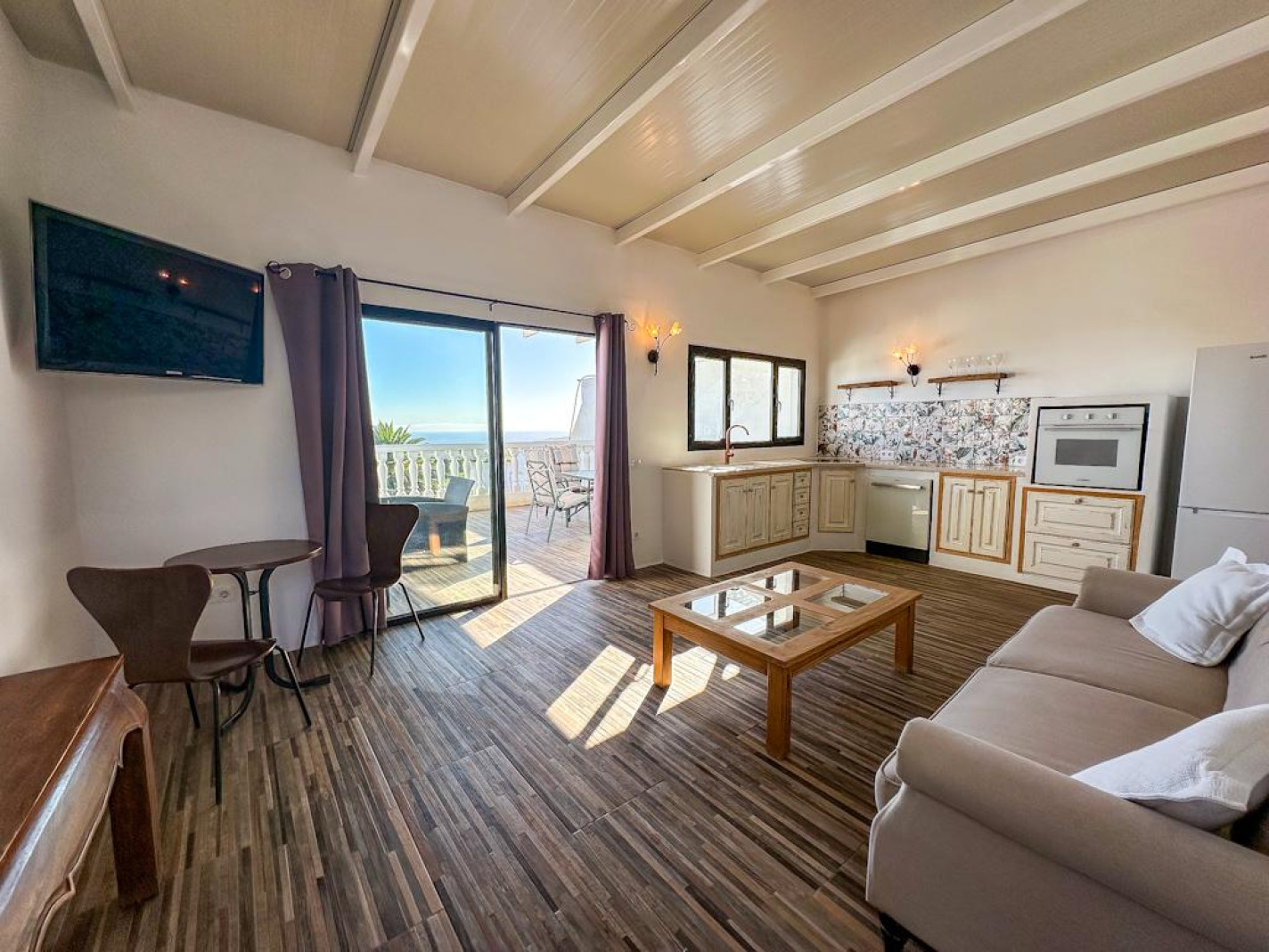  - Tias - Roper Properties