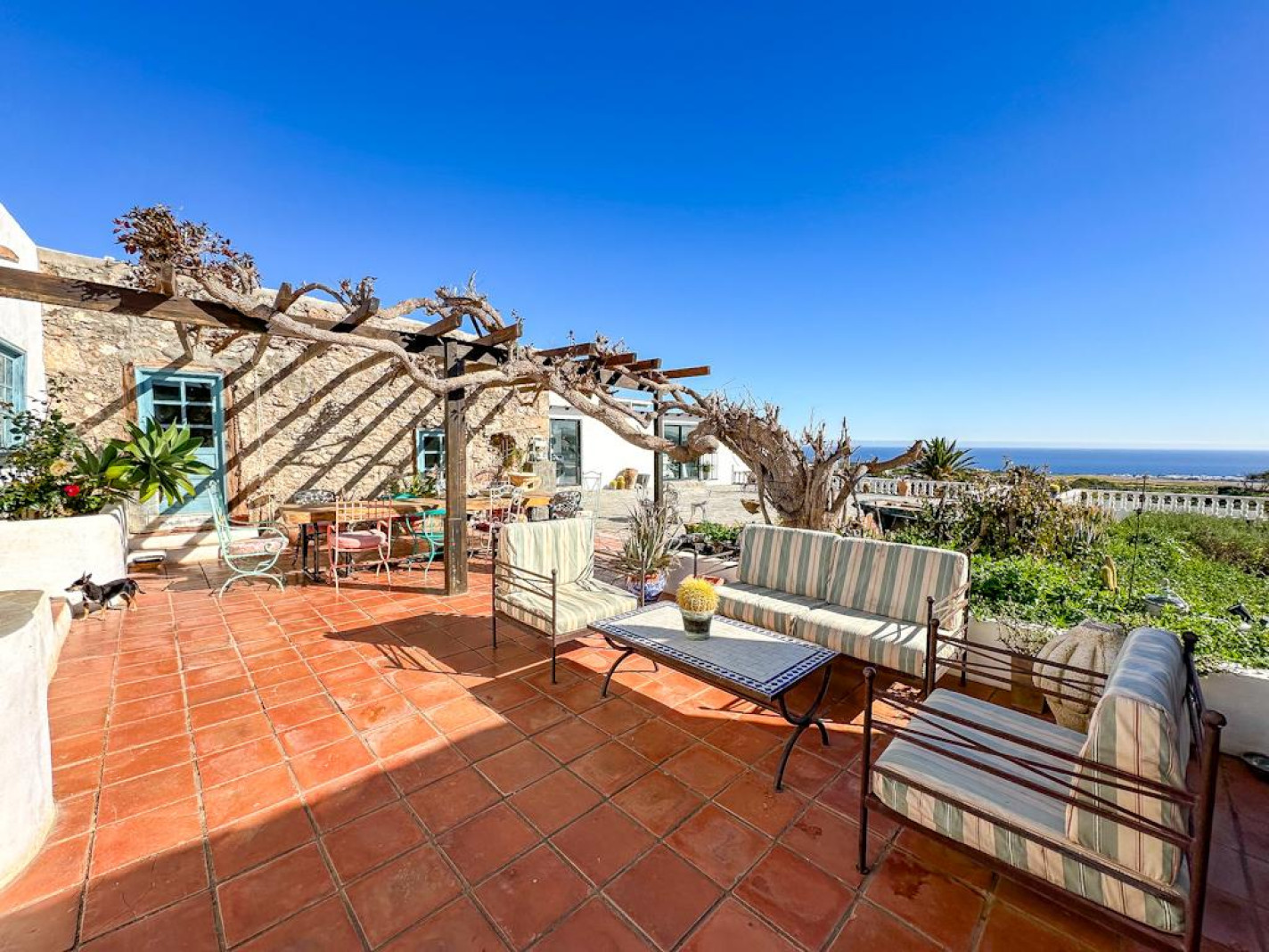  - Tias - Roper Properties